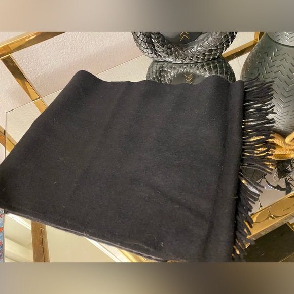 La Fiorentina Cashier Scarf - Picture 6 of 8